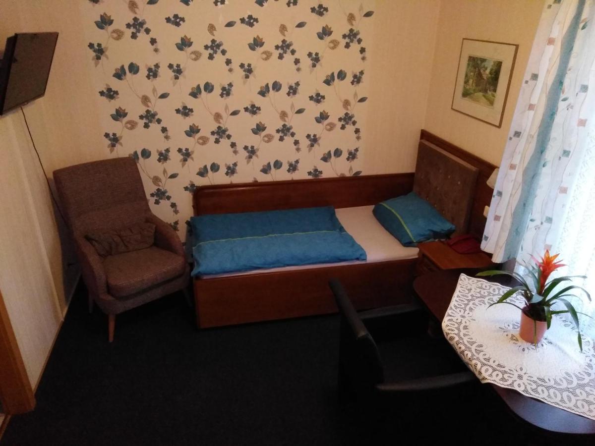 Hotel Stadt Luegde מראה חיצוני תמונה