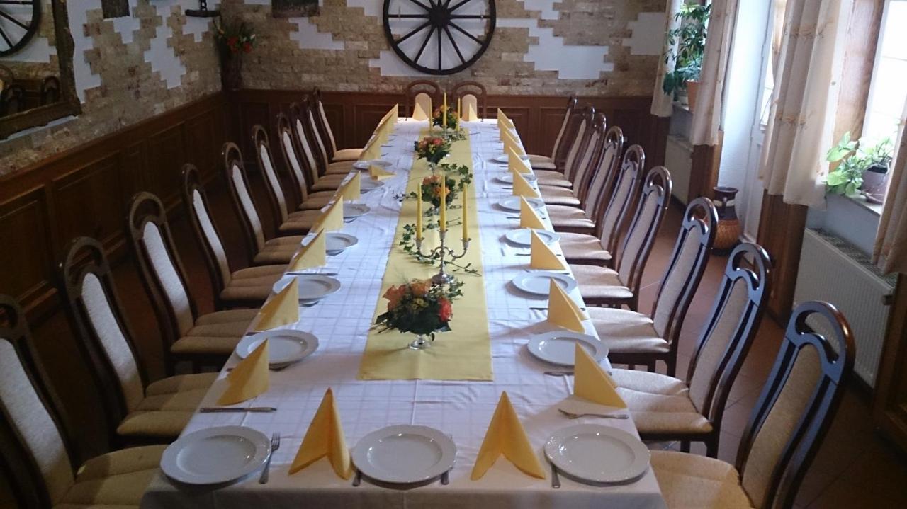 Hotel Stadt Luegde מראה חיצוני תמונה