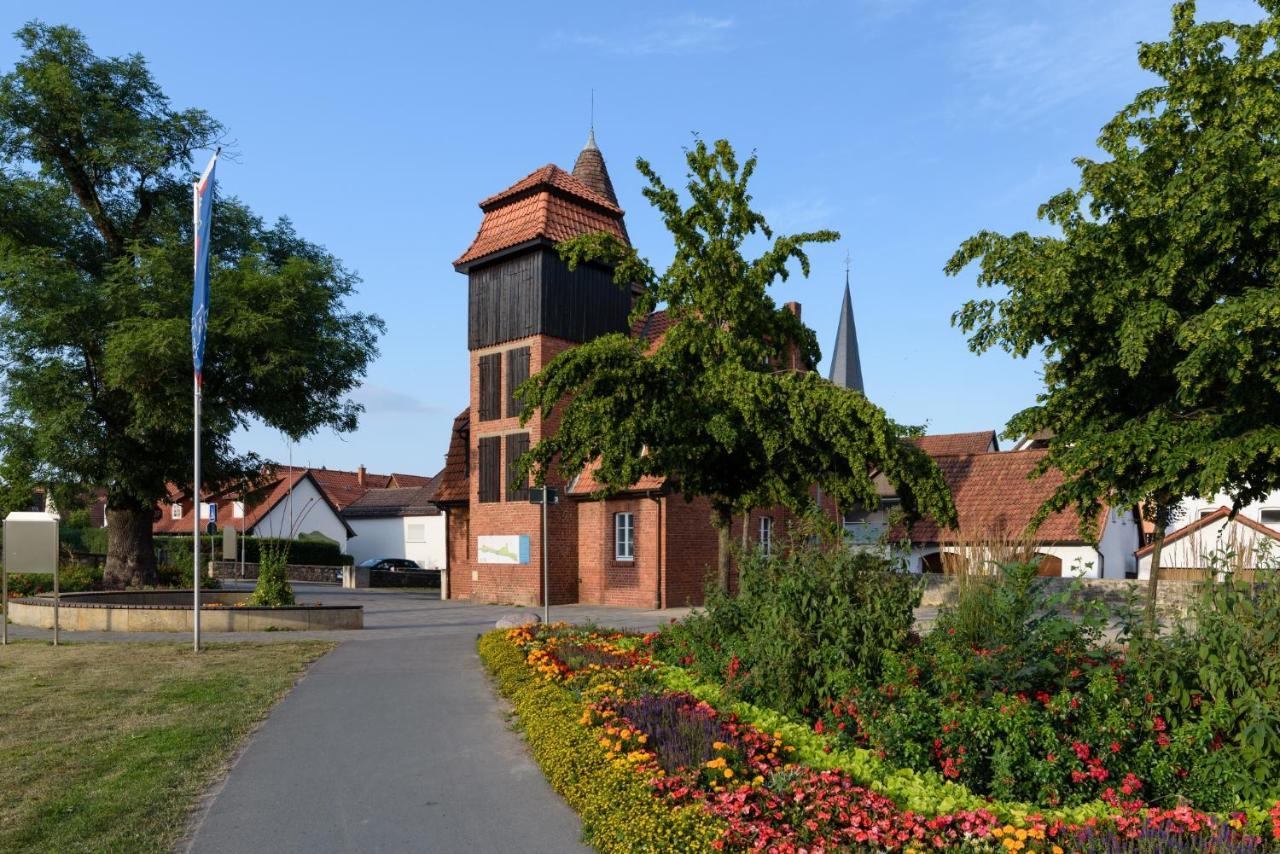 Hotel Stadt Luegde מראה חיצוני תמונה